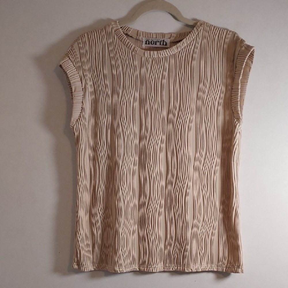 North Shell/ Top No Size